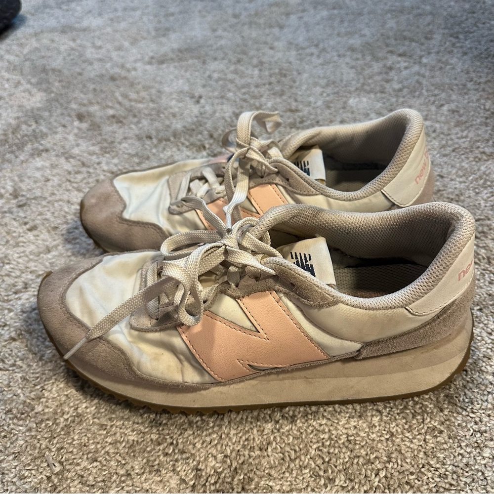 New balance 237